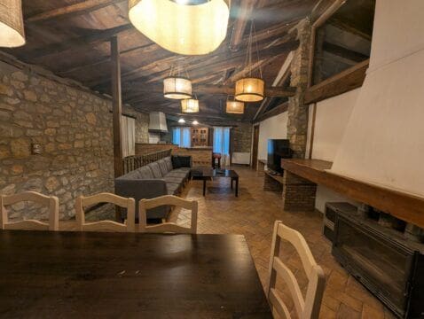 posada-del-pelaire-salle-à-manger-4